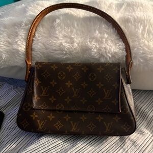 Louis Vuitton Looping Hobo Bag Brown Leather